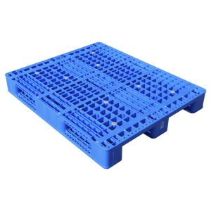 Palete de plástico com três corredores para rack